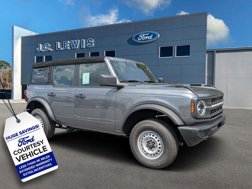 2025 Ford Bronco 4-Door 4WD