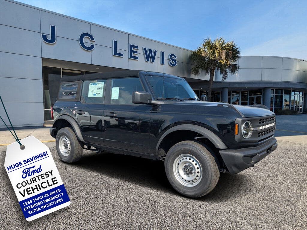 2025 Ford Bronco 4-Door 4WD