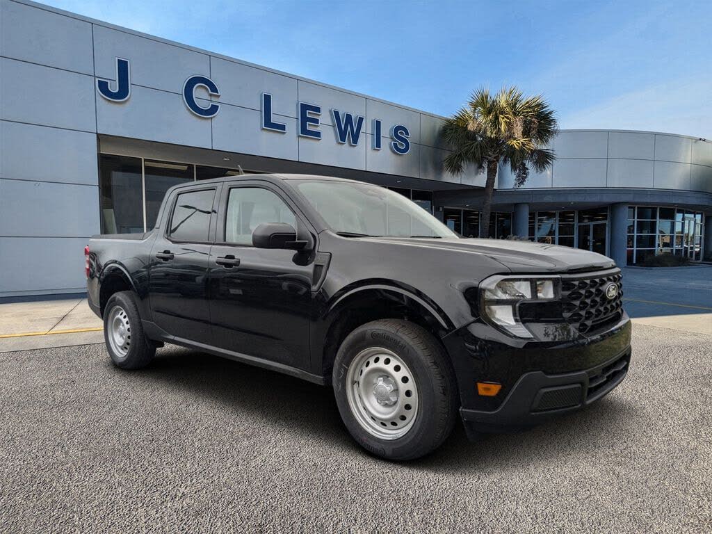 2025 Ford Maverick XL SuperCrew FWD