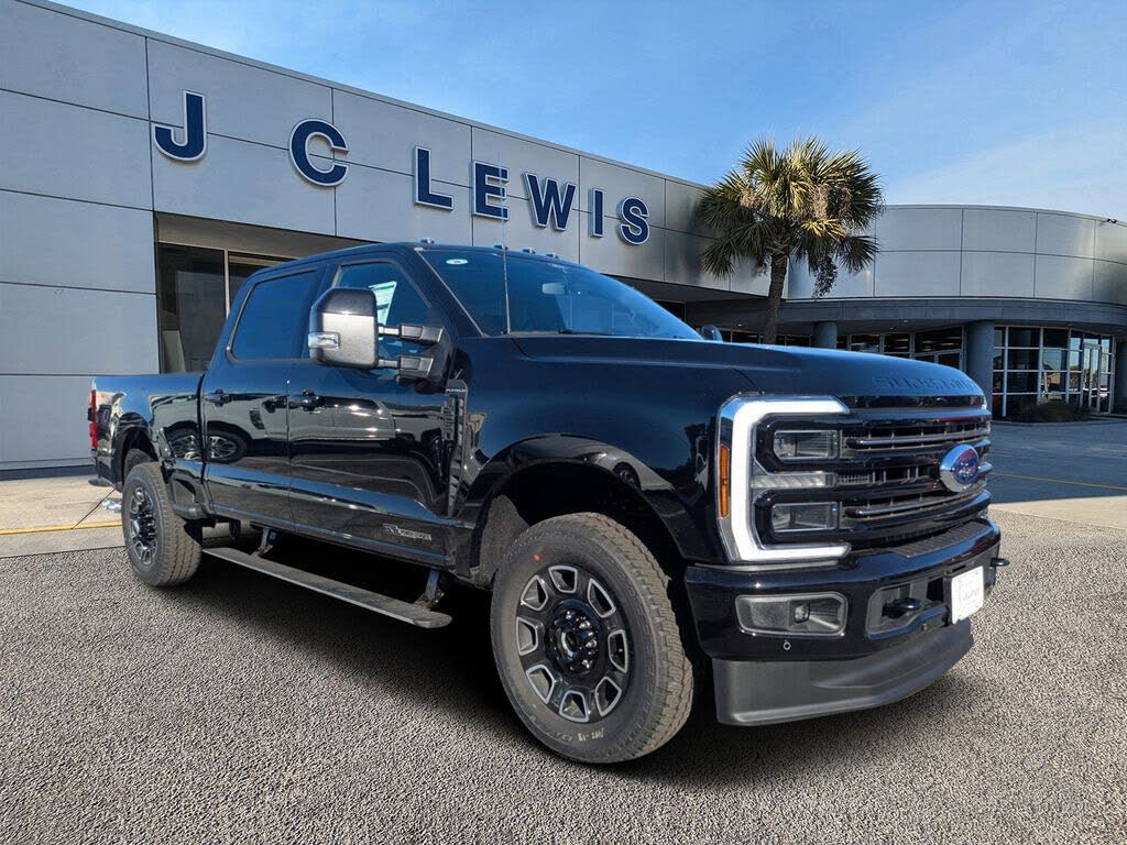 2026 Ford F-250 Super Duty Platinum Crew Cab 4WD