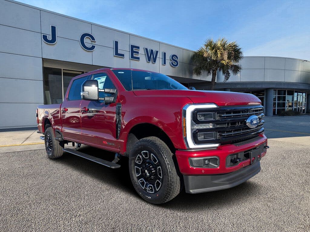 2026 Ford F-250 Super Duty Platinum Crew Cab 4WD