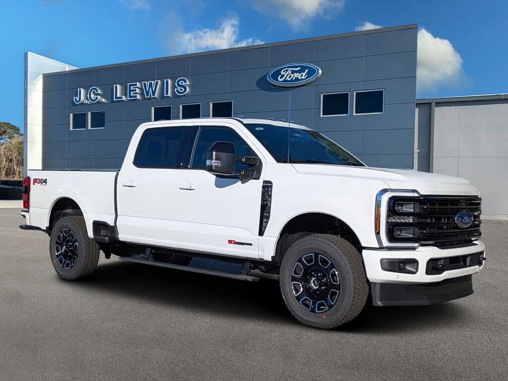 2026 Ford F-350 Super Duty Platinum Crew Cab 4WD