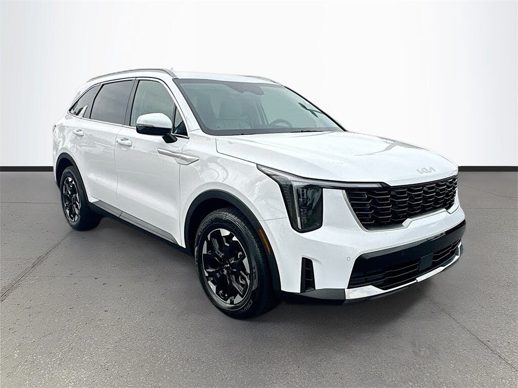 2026 Kia Sorento S FWD