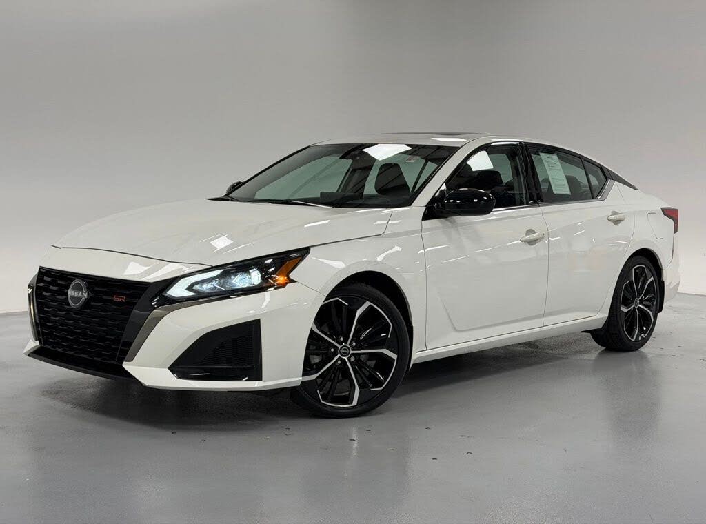 2024 Nissan Altima 2.5 SR FWD