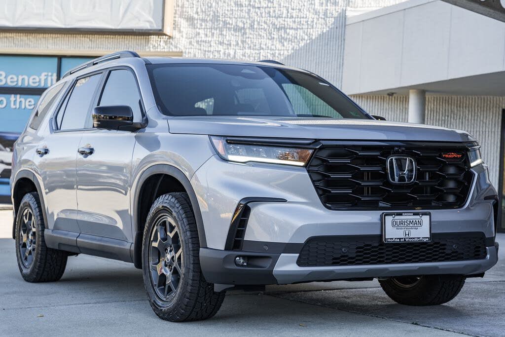 2025 Honda Pilot TrailSport AWD