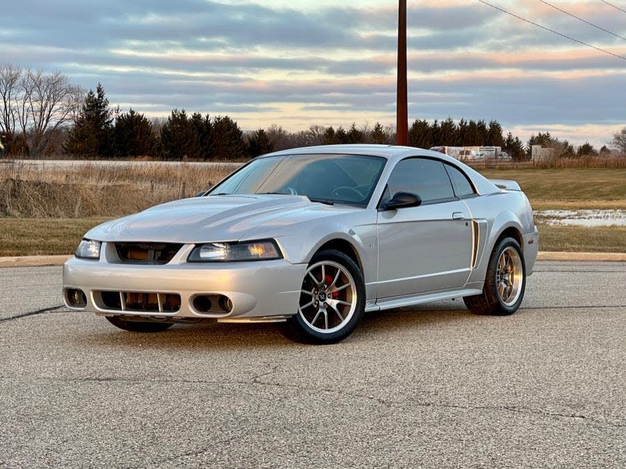 2000 Ford Mustang GT Coupe RWD