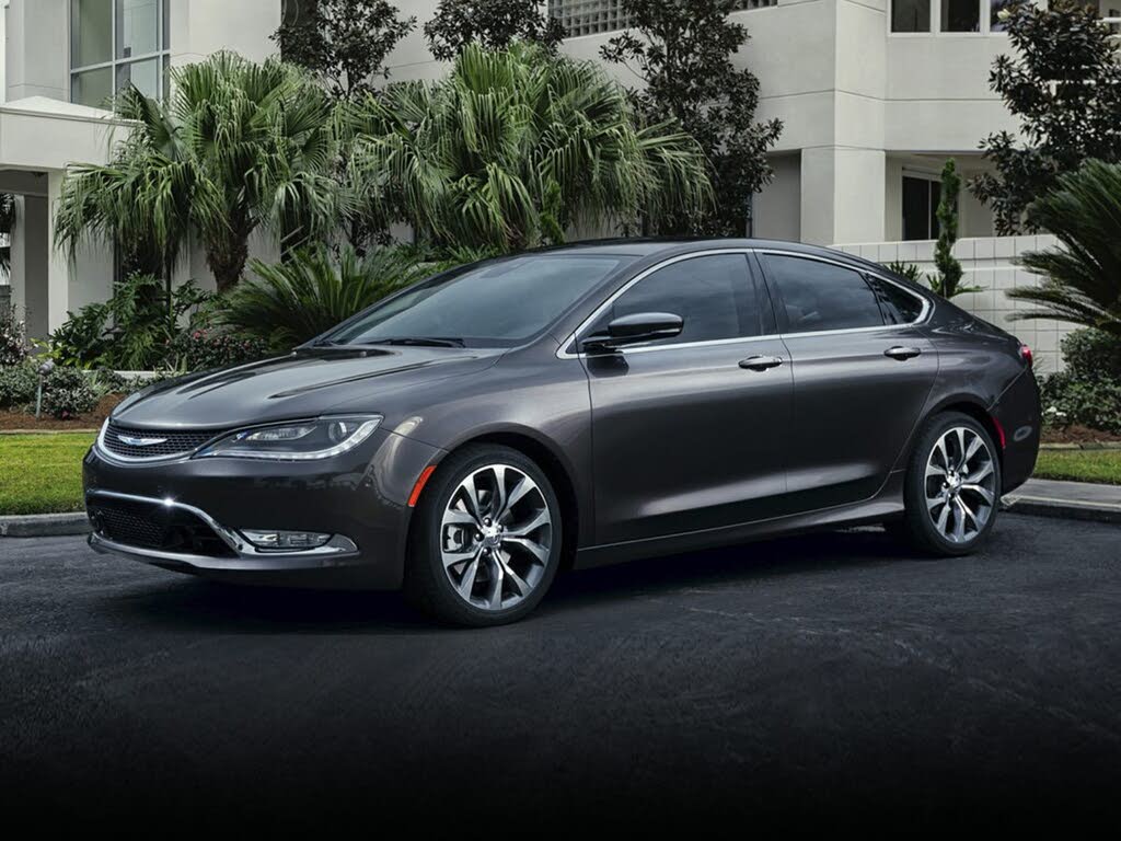 2016 Chrysler 200 Limited Sedan FWD