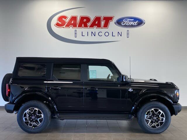 2025 Ford Bronco Outer Banks 4-Door 4WD