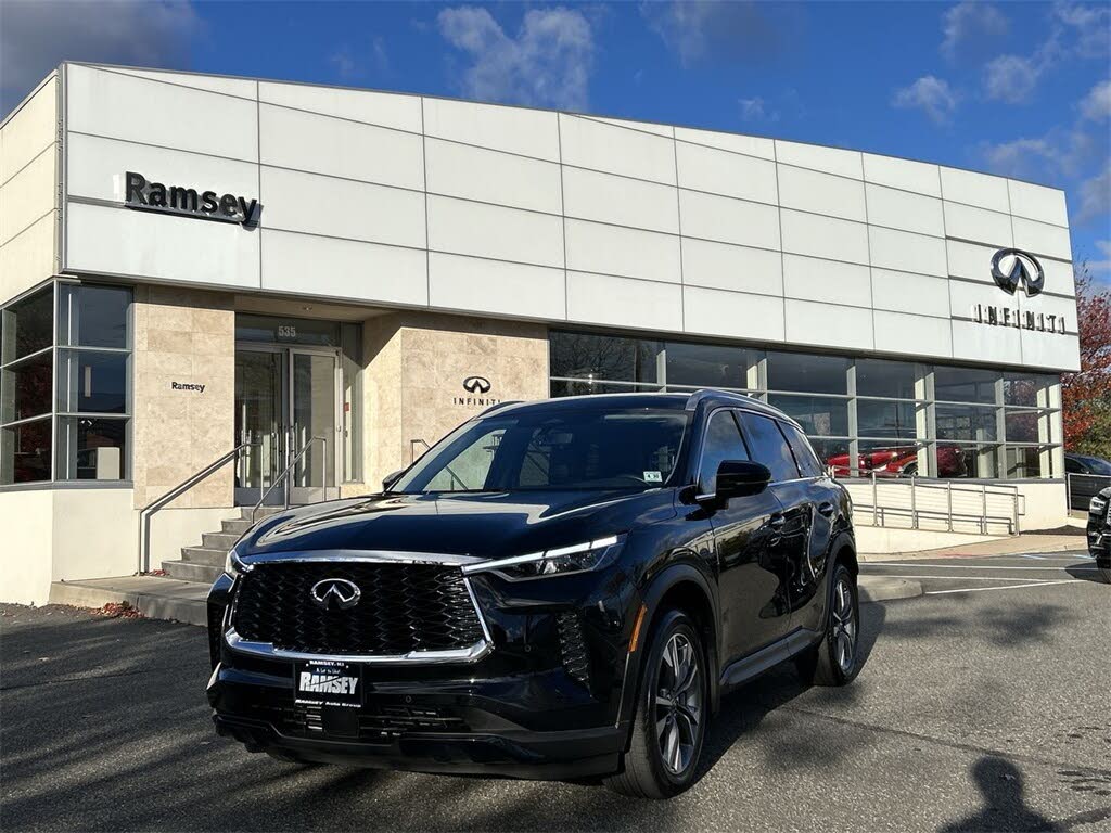2025 INFINITI QX60 Luxe AWD