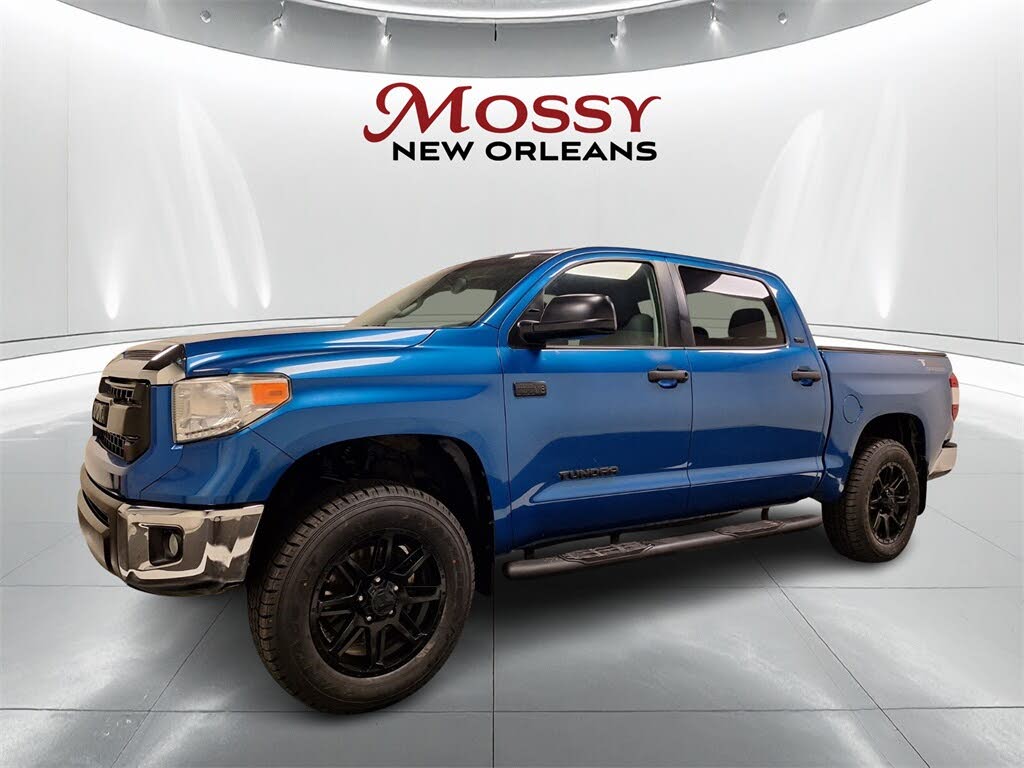 2017 Toyota Tundra SR5 CrewMax 5.7L FFV 4WD