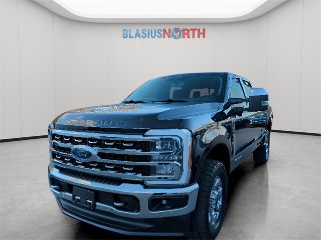 2023 Ford F-250 Super Duty Lariat Crew Cab 4WD