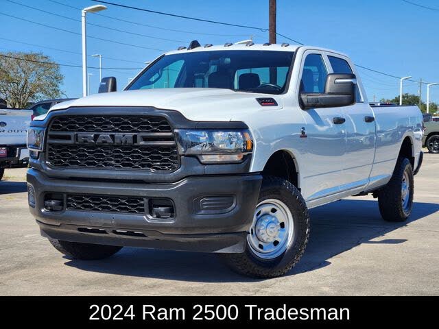2024 RAM 2500 Tradesman Crew Cab LB 4WD