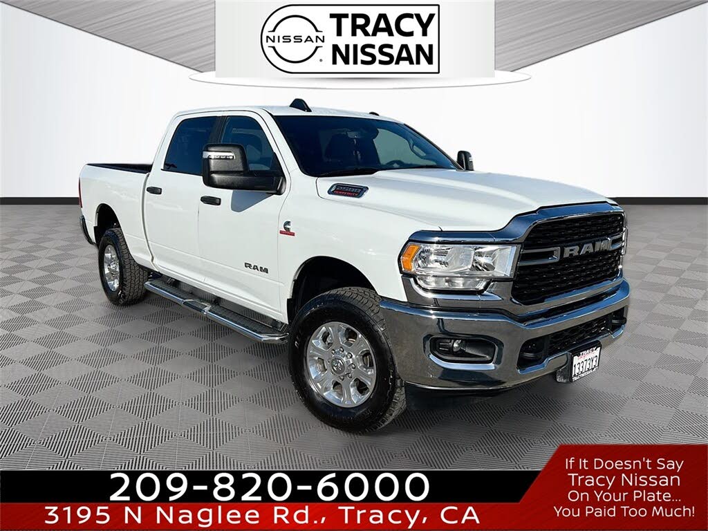 2024 RAM 2500 Big Horn Crew Cab 4WD