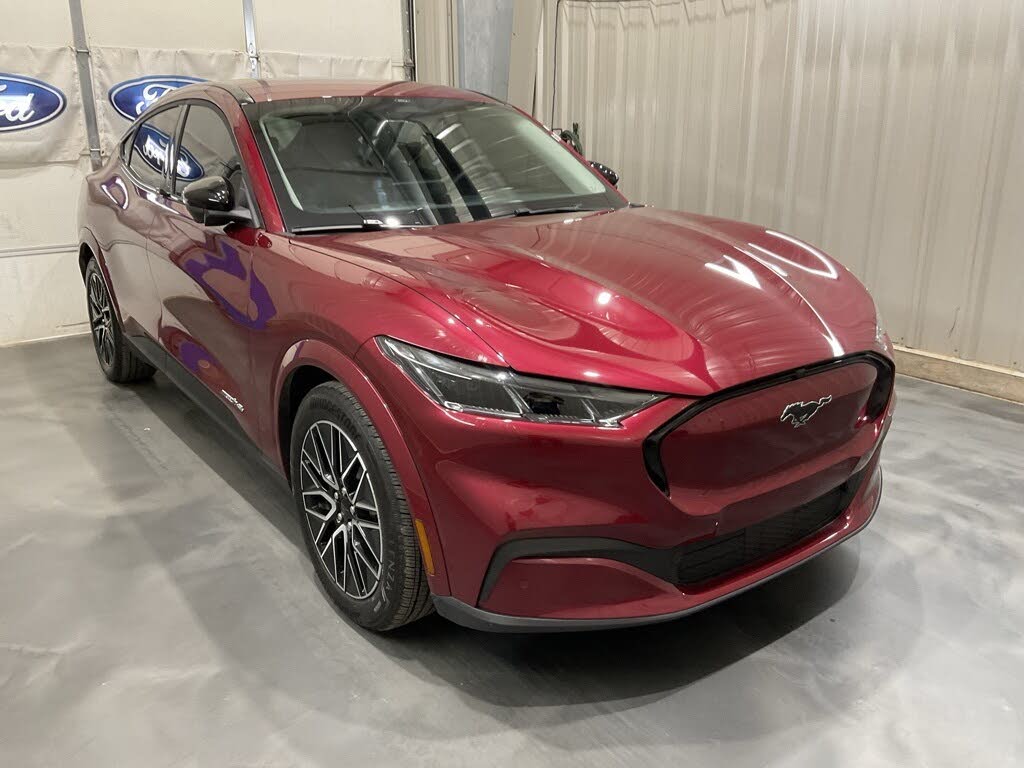 2025 Ford Mustang Mach-E Premium AWD