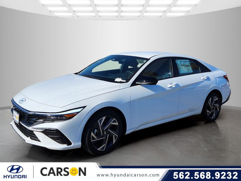2025 Hyundai Elantra SEL Sport FWD