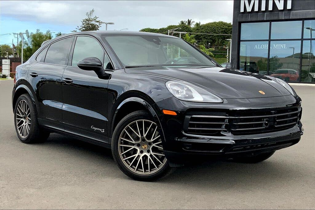 2023 Porsche Cayenne Coupe S AWD