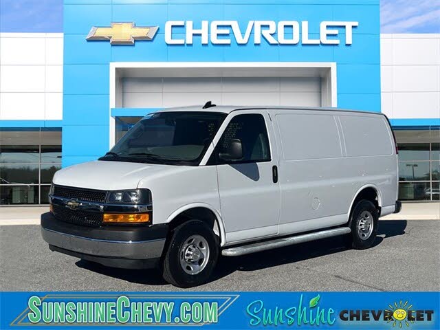 2024 Chevrolet Express Cargo 2500 RWD