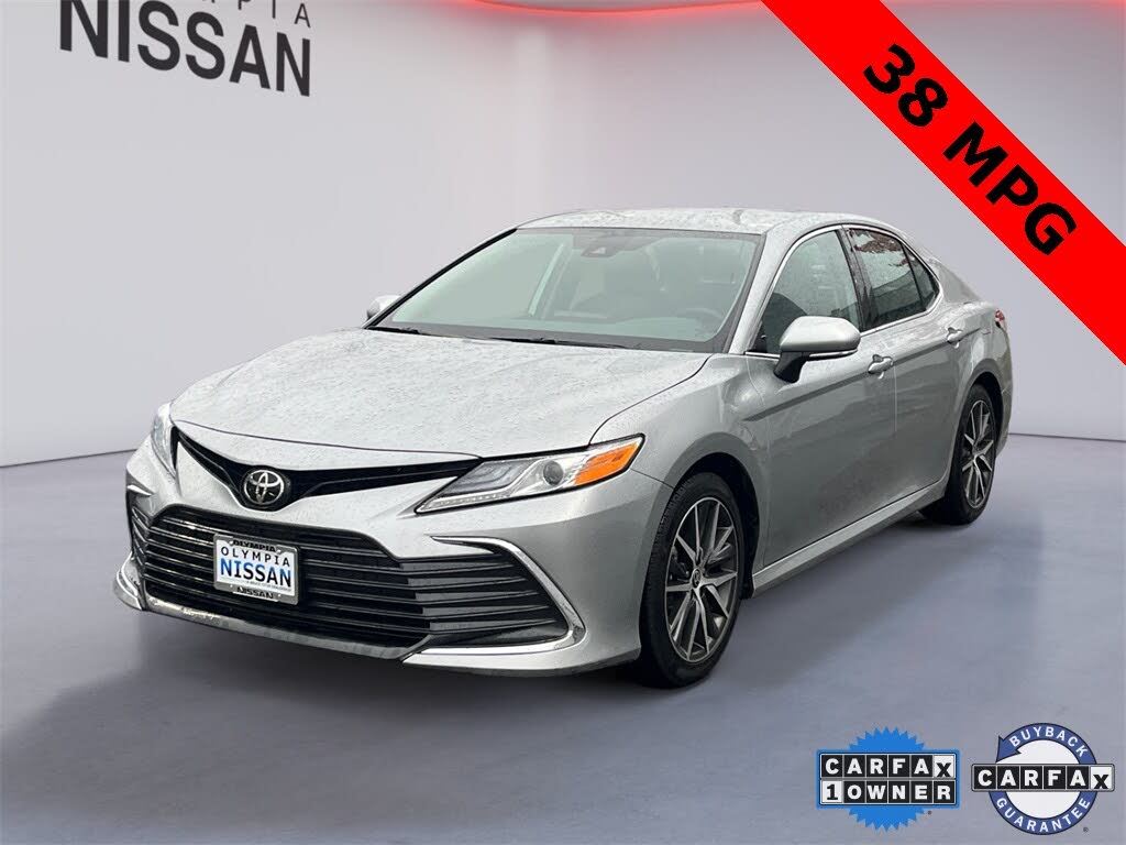 2024 Toyota Camry XLE FWD