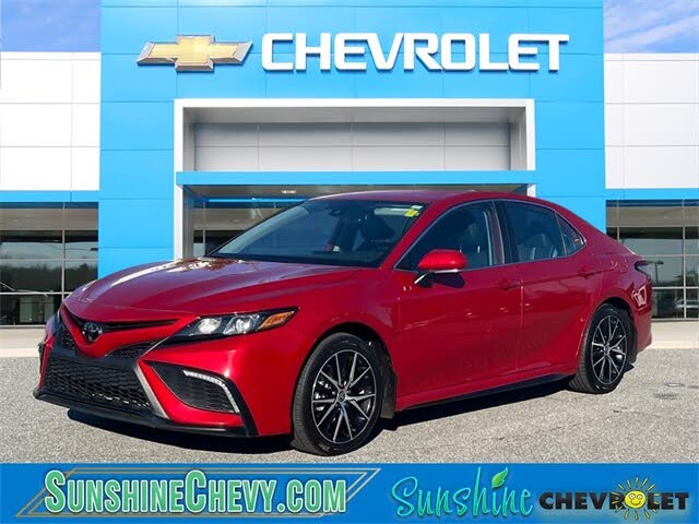 2024 Toyota Camry SE FWD