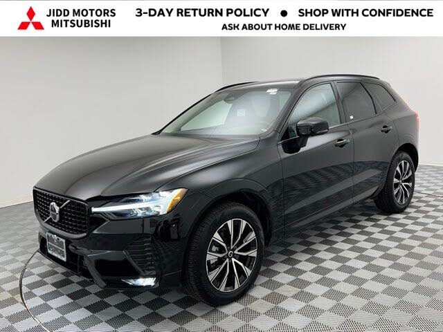2025 Volvo XC60 B5 Plus Dark Theme AWD