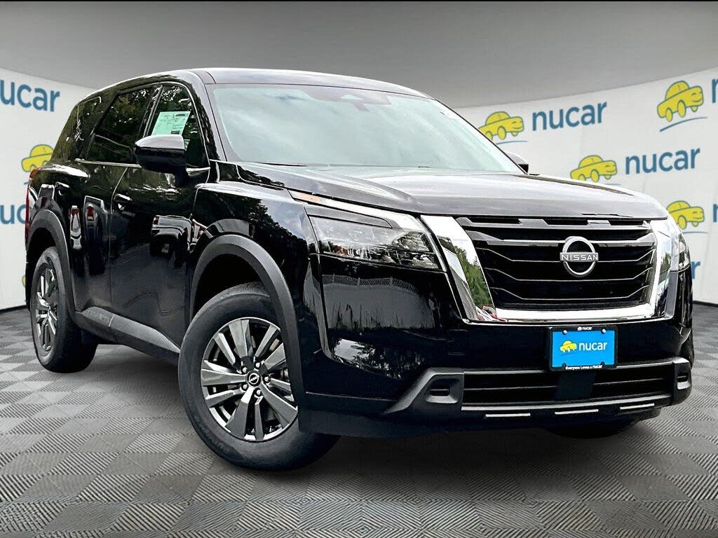 2025 Nissan Pathfinder S 4WD