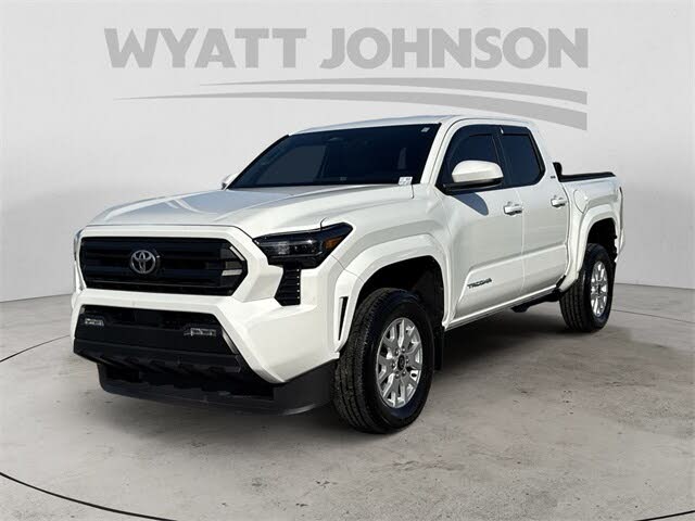2025 Toyota Tacoma SR5 Double Cab 4WD