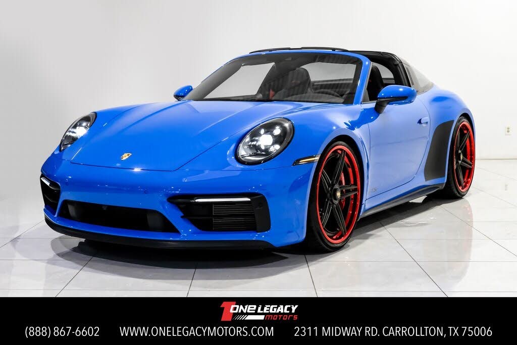2022 Porsche 911 Targa 4 GTS Cabriolet AWD