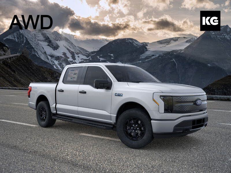 2025 Ford F-150 Lightning XLT SuperCrew AWD