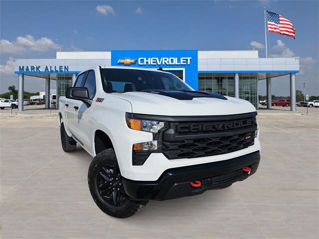 2026 Chevrolet Silverado 1500 Custom Trail Boss Crew Cab 4WD
