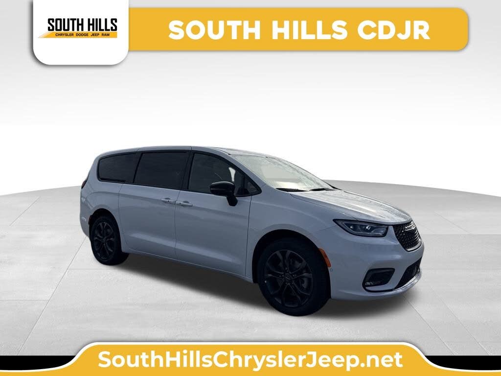 2026 Chrysler Pacifica Select AWD