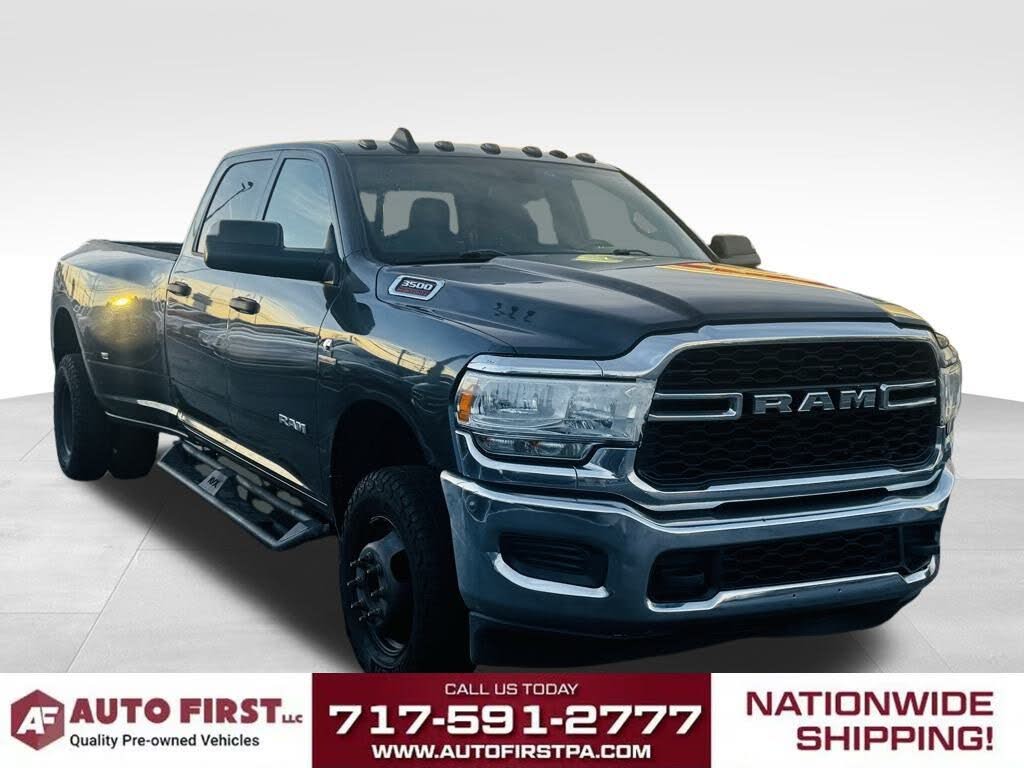 2022 RAM 3500 Tradesman Crew Cab LB DRW 4WD
