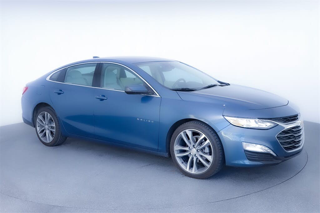 2024 Chevrolet Malibu LT with 2LT FWD