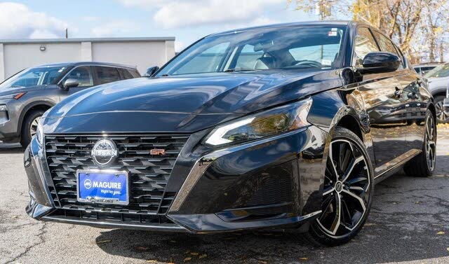 2024 Nissan Altima 2.5 SR FWD