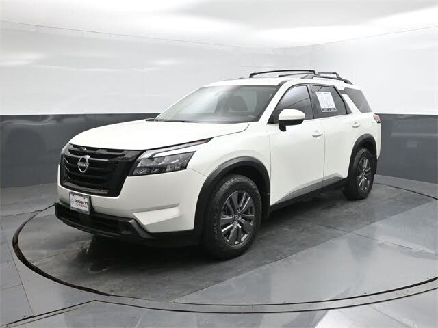 2024 Nissan Pathfinder SV FWD