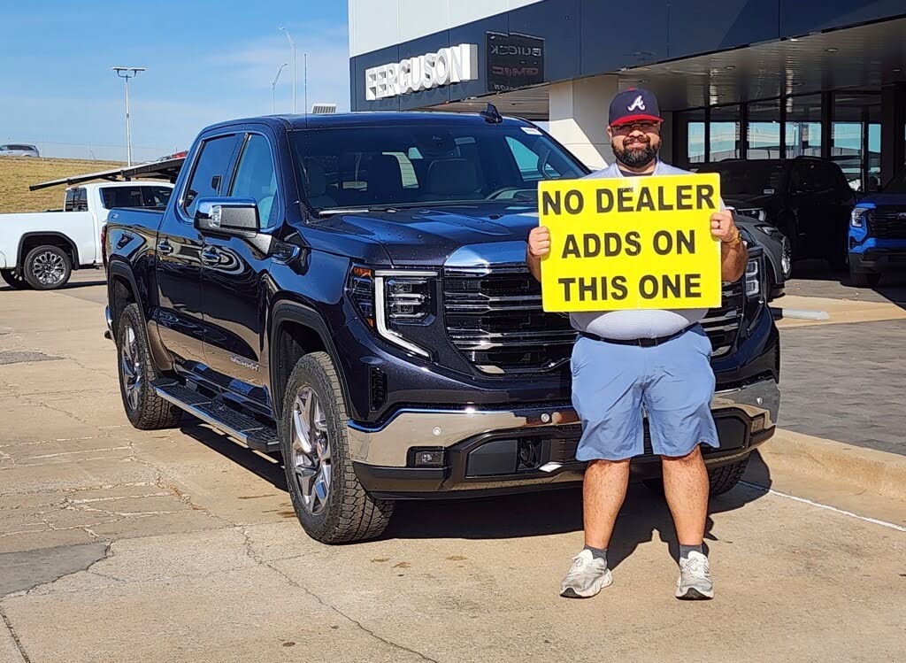 2026 GMC Sierra 1500 SLT Crew Cab 4WD