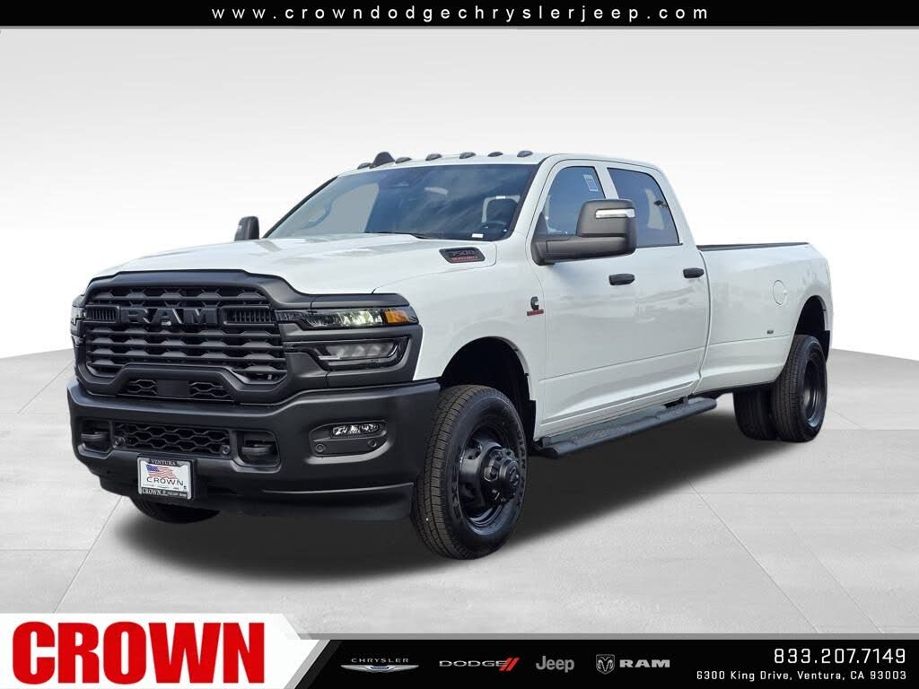 2026 RAM 3500 Tradesman Crew Cab LB DRW 4WD