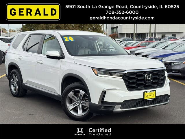 2024 Honda Pilot EX-L AWD with Captains Chairs