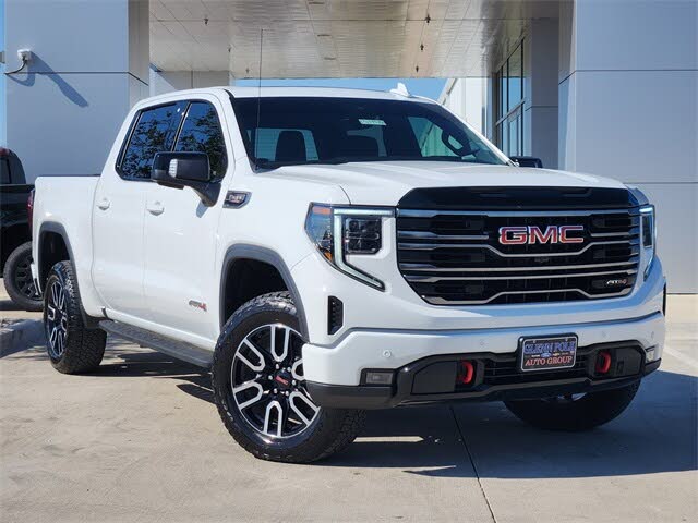 2025 GMC Sierra 1500 AT4 Crew Cab 4WD