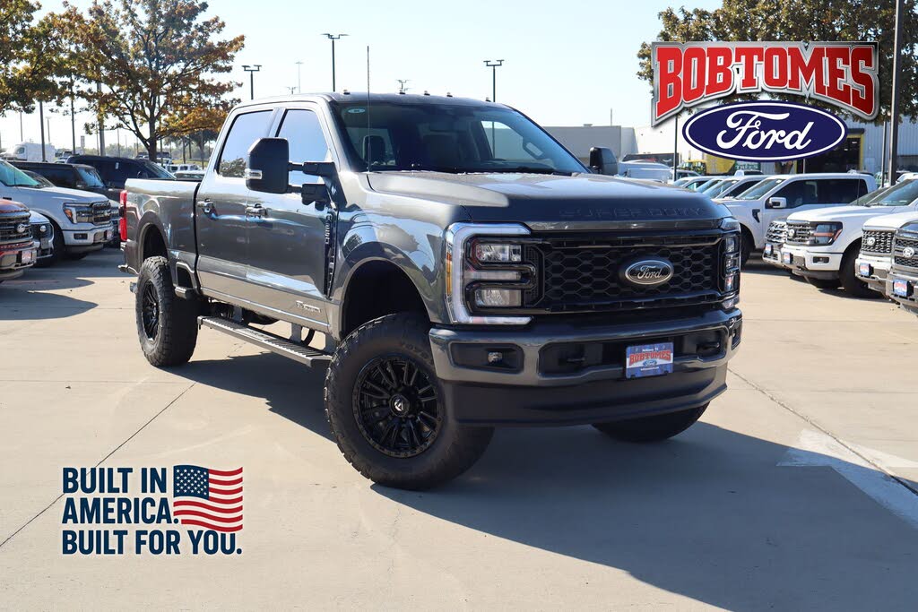 2026 Ford F-250 Super Duty XLT Crew Cab 4WD