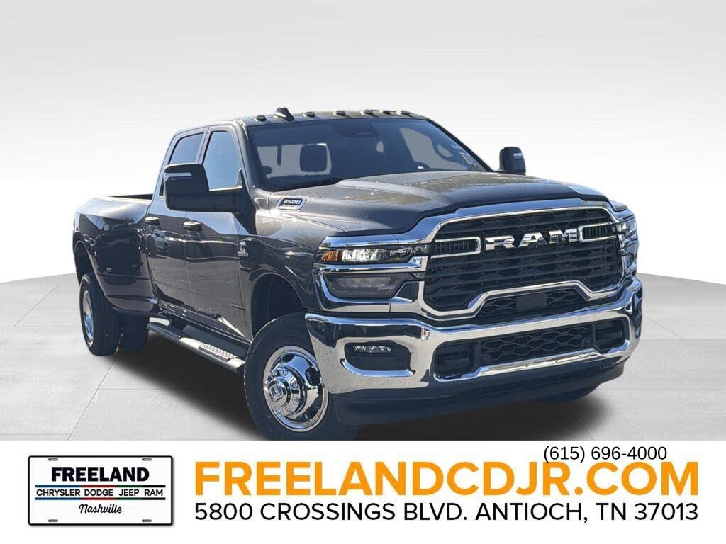 2026 RAM 3500 Tradesman Crew Cab LB DRW 4WD