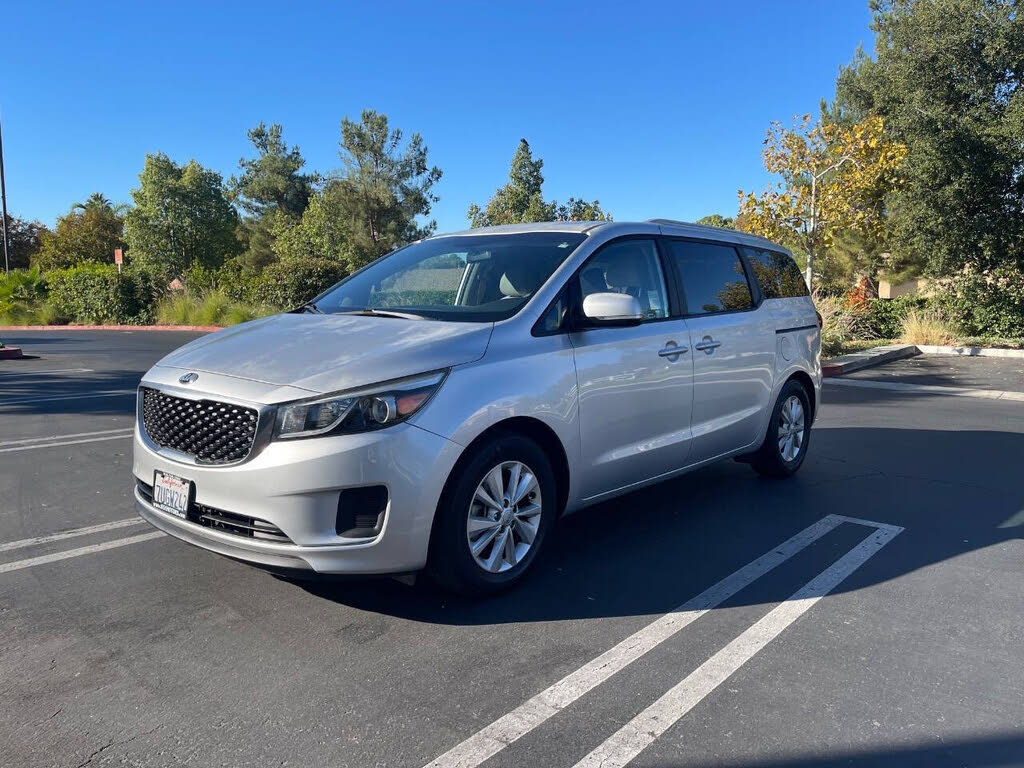 2016 Kia Sedona LX