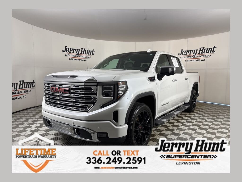 2022 GMC Sierra 1500 Denali Crew Cab 4WD