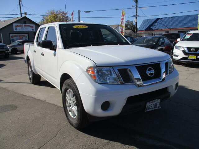2018 Nissan Frontier SV V6 Crew Cab