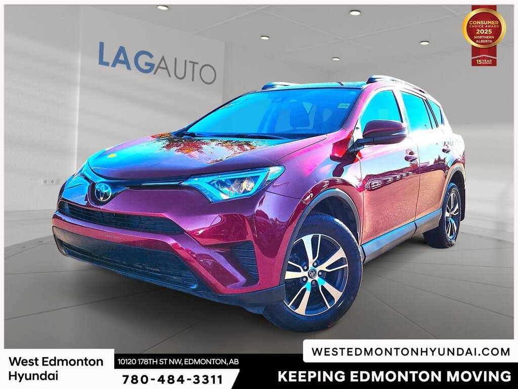 Toyota RAV4 LE AWD 2018