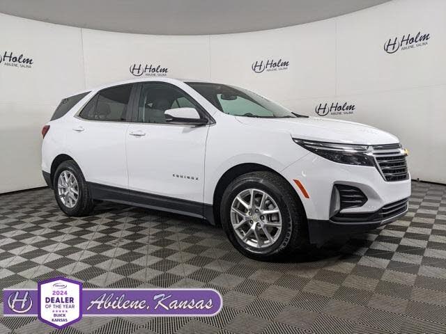 2022 Chevrolet Equinox LT FWD with 1LT