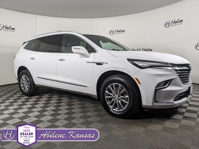 2023 Buick Enclave Essence FWD