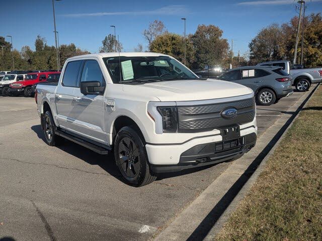 2023 Ford F-150 Lightning XLT SuperCrew AWD