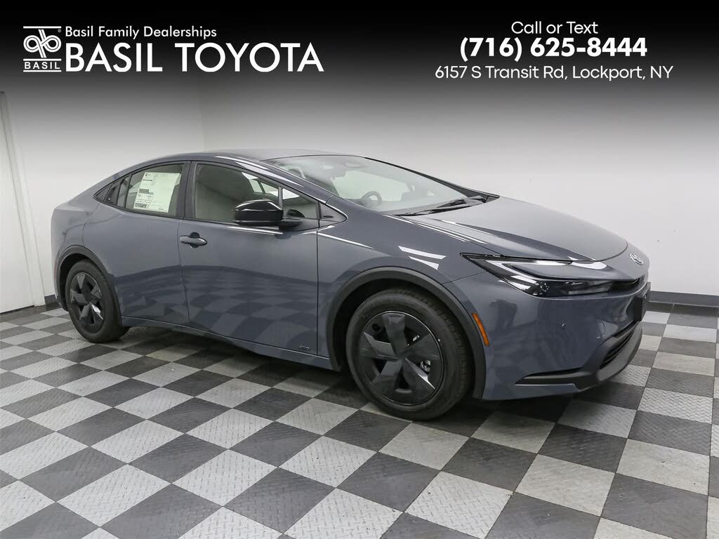 2026 Toyota Prius LE AWD