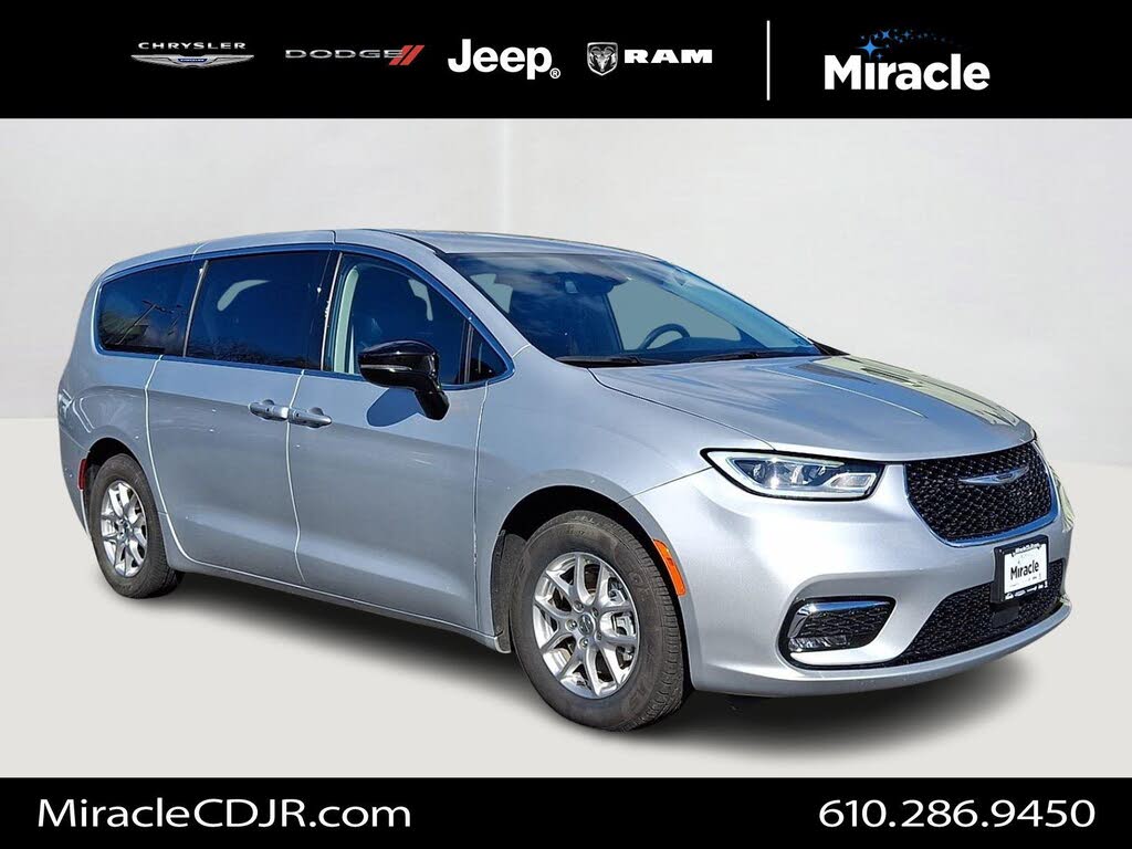 2024 Chrysler Pacifica Touring L FWD