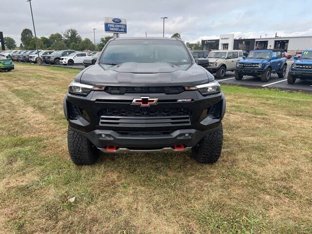 2025 Chevrolet Colorado ZR2 Crew Cab 4WD